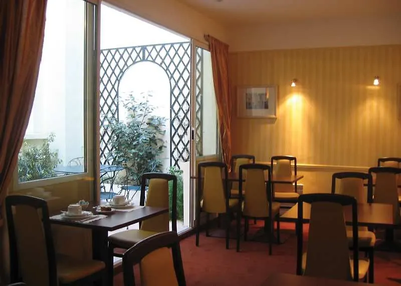 Le Basile Hotel Paris 4*,  Fransa